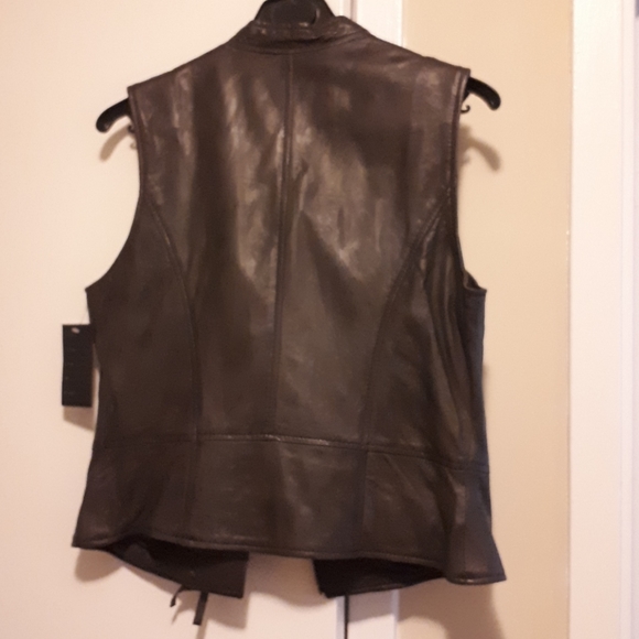 Ladies vest - Picture 4 of 4